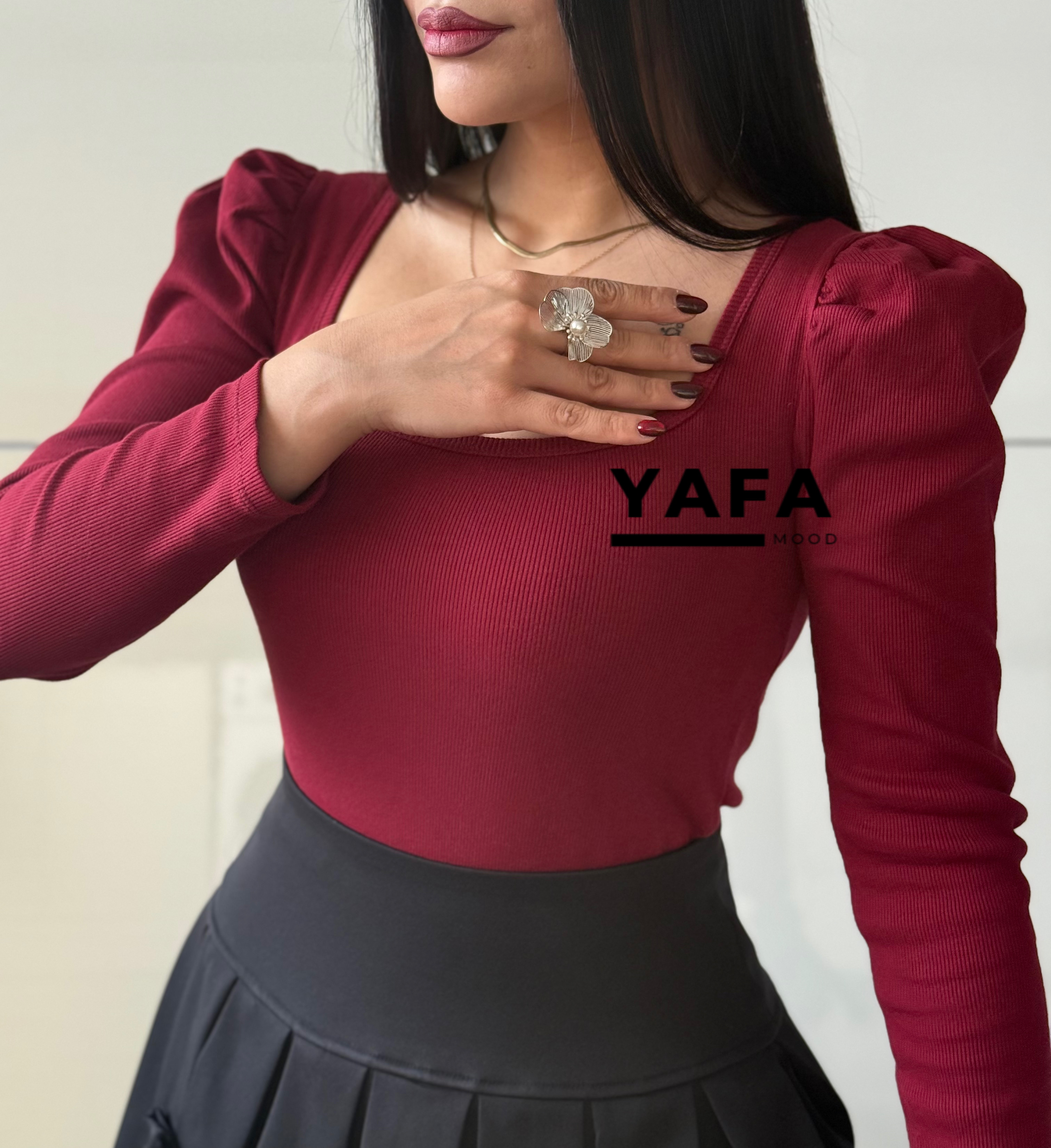 بادی سرشونه پرنسسی یقه خشتی