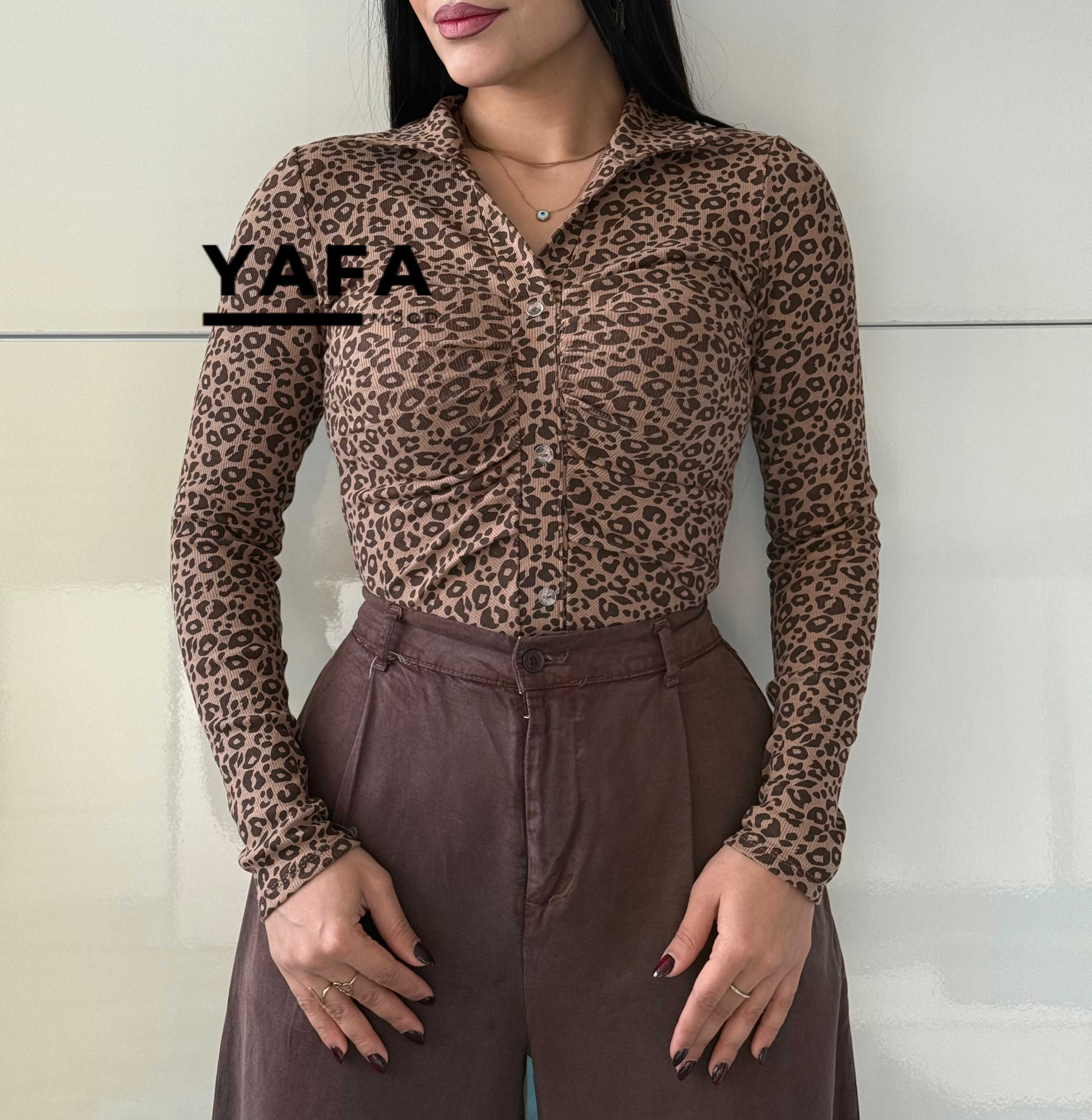 کراپ جلو چین پلنگی یقه شکاری
